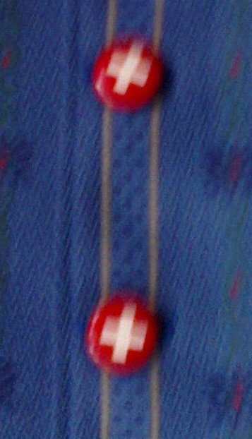 Edelweissbluse blau KA, Stehkragen, CH Produktion