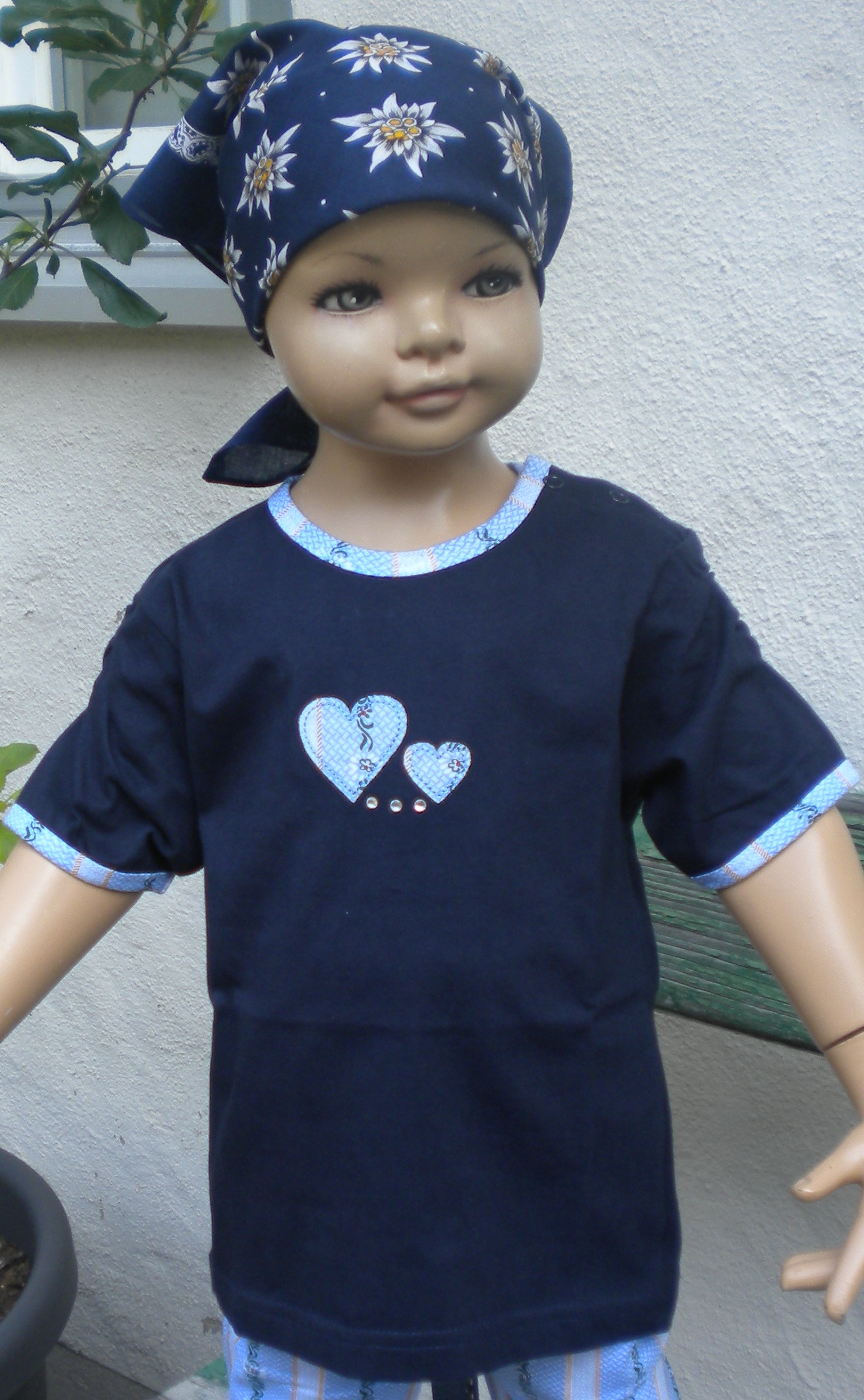 Shirt dunkelblau mit Edelweiss Herz, Kurzarm